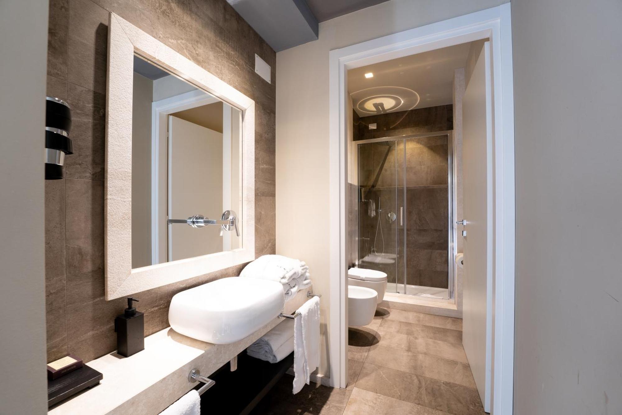 Neko Boutique Hotel Cagliari Bilik gambar