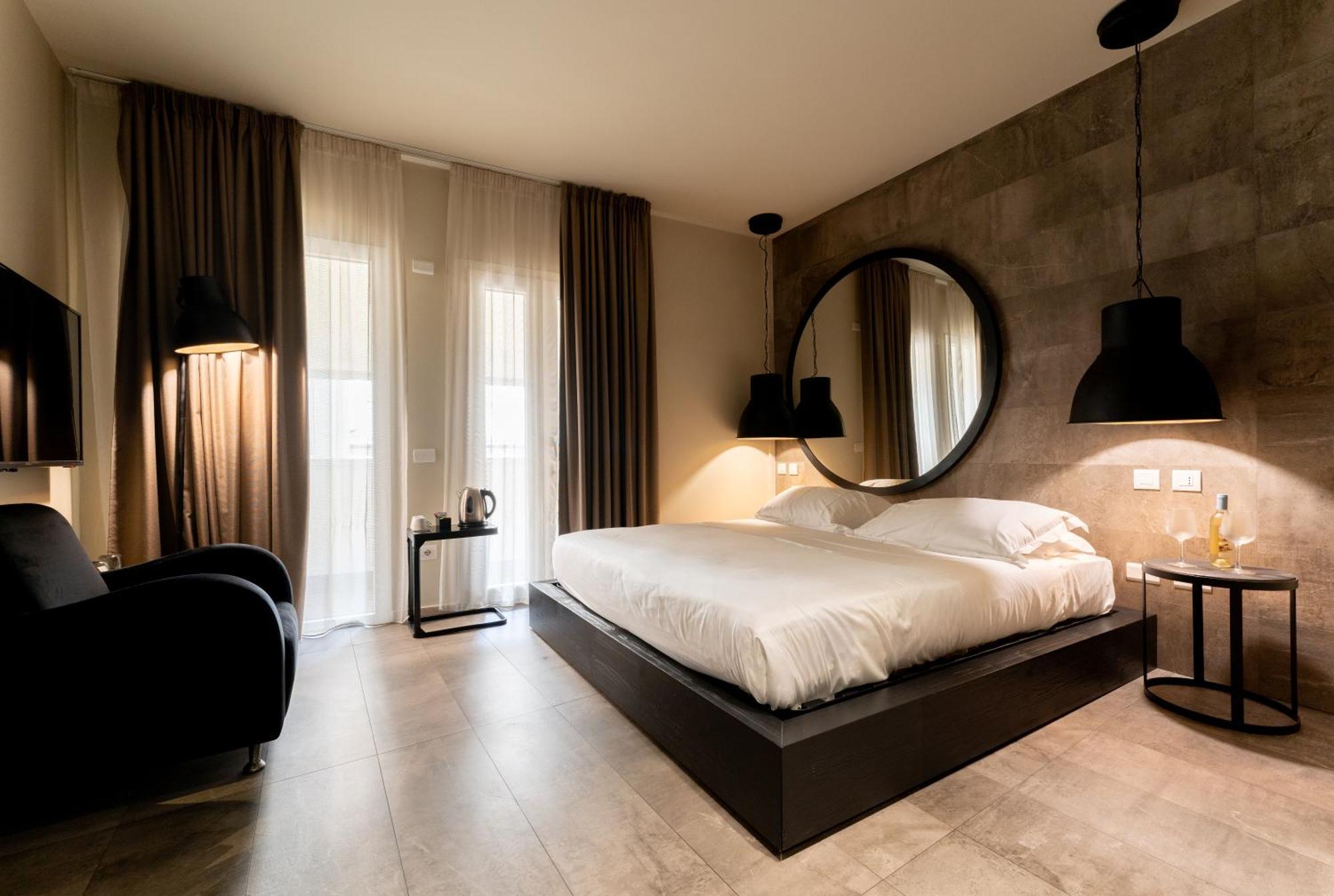 Neko Boutique Hotel Cagliari Luaran gambar