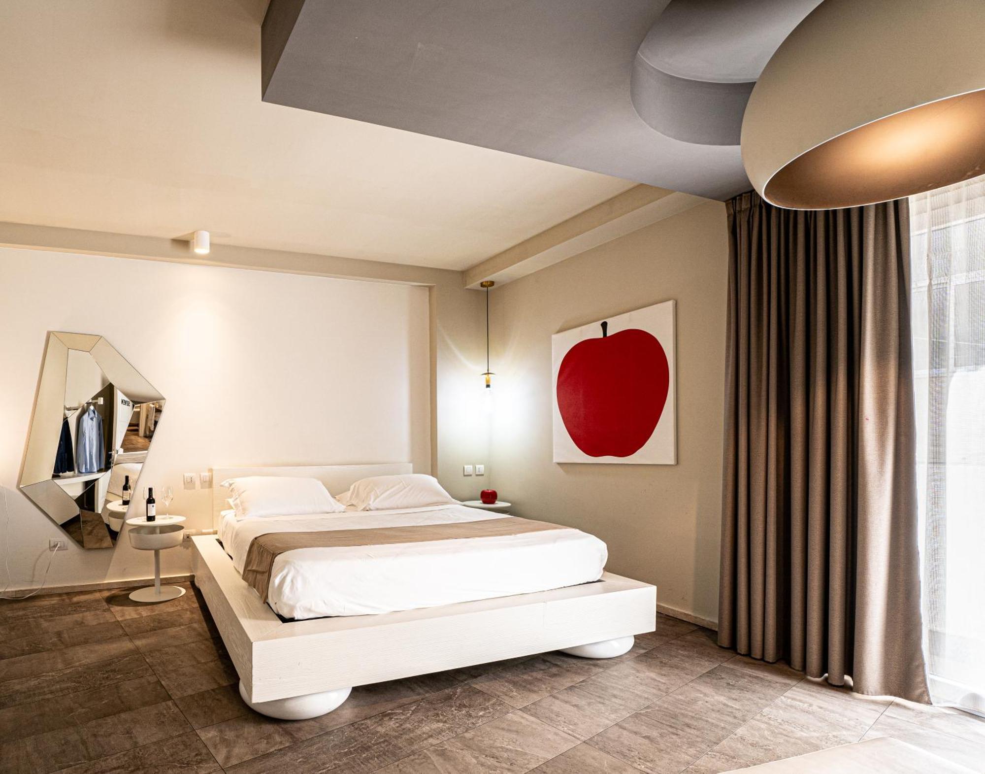 Neko Boutique Hotel Cagliari Bilik gambar